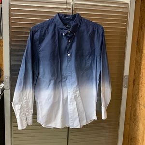 AMERICAN EAGLE - Mens XL. Seriously Soft Fit. Blue. White. Button down.